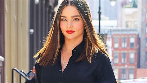 Supermodel Miranda Kerr Wears Hermès in New York City 